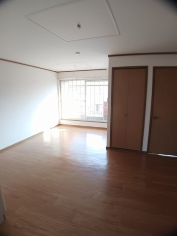 エスポワールＤの居間・リビング