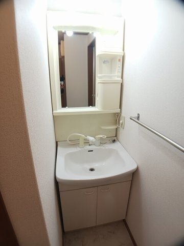 エスポワールＤの洗面所