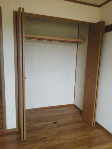 ベルクノア　Ｇの収納
