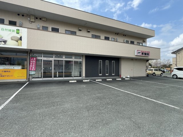 ジュビロタウンの駐車場