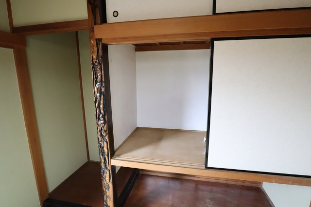 今井町戸建の収納