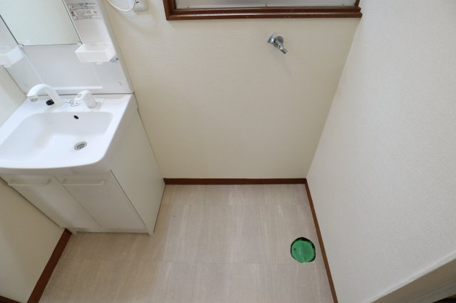 今井町戸建の洗面所