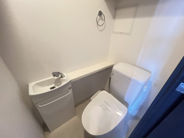 ベラージュ桜井10階のトイレ|清潔感のあるトイレです