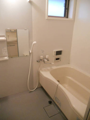 【浴室】 | アヴリル