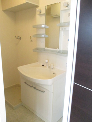 【洗面所】 | アヴリル