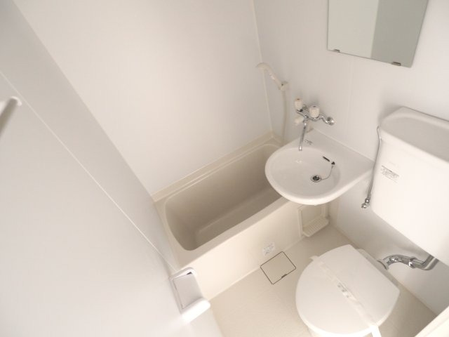 2022年10月にユニットバス交換済みです