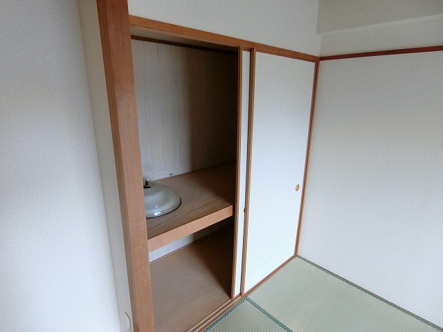 グランシャトーカワシマの収納|※別部屋のイメージ写真です。
