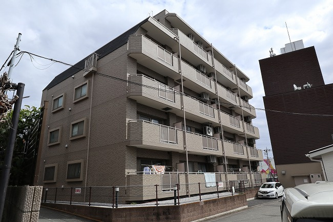 グランシャトーカワシマの外観