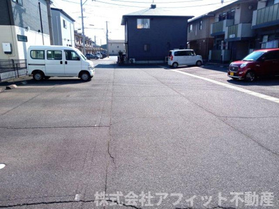 【駐車場】 | パレス曙　A
