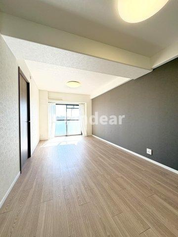 エンゼルハイム鹿浜第八の居間・リビング|ドキドキの新生活も、安心してスタート。ぴったりの住まいを見つけませんか？クランディアが一緒に住まい選びをサポートします‼　まずは、お気軽にお問合せください　＃クランディア