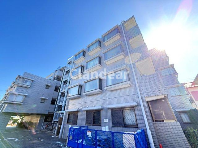 エンゼルハイム鹿浜第八の外観|ドキドキの新生活も、安心してスタート。ぴったりの住まいを見つけませんか？クランディアが一緒に住まい選びをサポートします‼　まずは、お気軽にお問合せください　＃クランディア