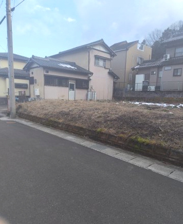 ６６５５１　山県市西深瀬土地の外観