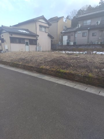 ６６５５１　山県市西深瀬土地の外観