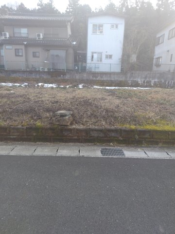 ６６５５１　山県市西深瀬土地の外観