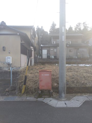 ６６５５１　山県市西深瀬土地の外観