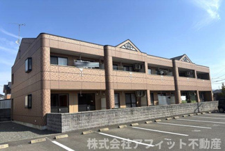 【外観】 | サンパレス・重量鉄骨造