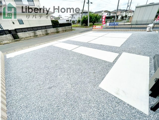 第2古河市諸川　新築戸建　3号棟の駐車場