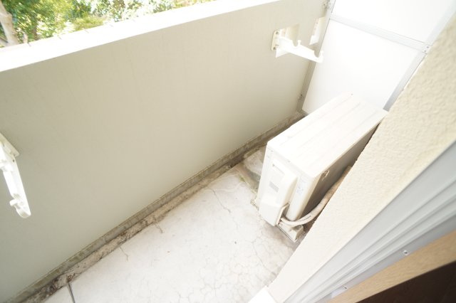 ヒルコート鳥見のバルコニー