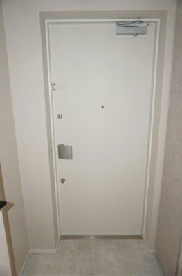 【玄関】 | プレミアムフラット横濱紅葉坂