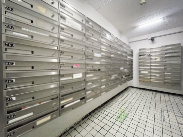茅場町スカイハイツの設備|集合ポスト