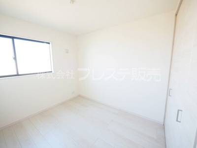 【洋室】 | 奈良市杏町の新築一戸建 全３区画 | 現地写真（H－３号地２階洋室）