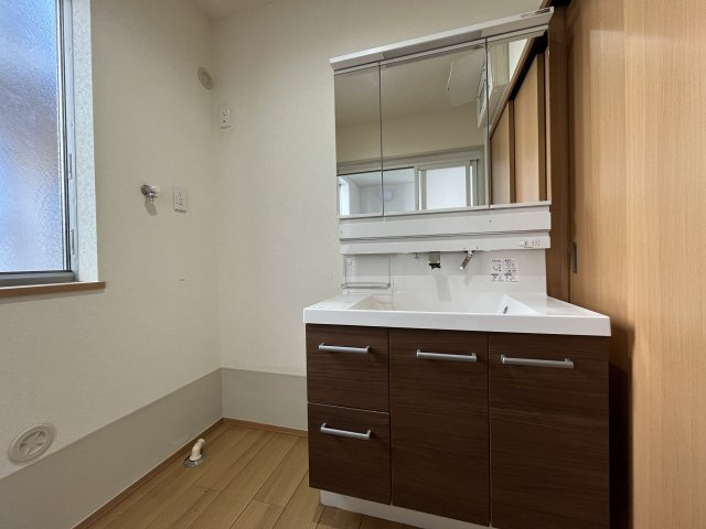 【独立洗面台】 | 熊谷市高柳　中古戸建