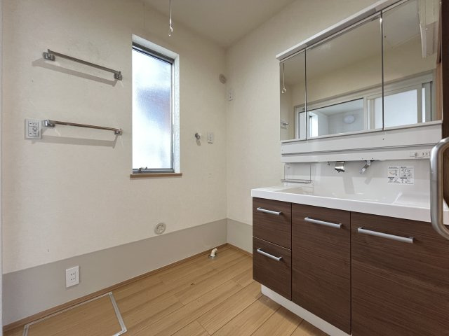 【脱衣所】 | 熊谷市高柳　中古戸建