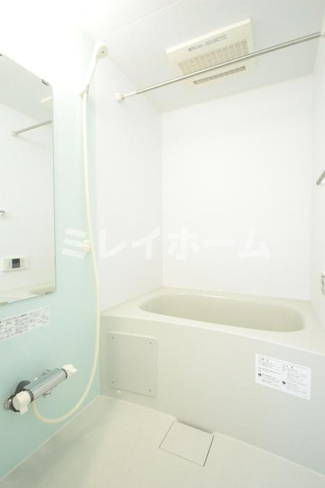 レジデンス大森の浴室