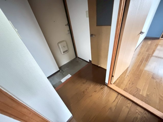 サマーブリーズⅡの玄関