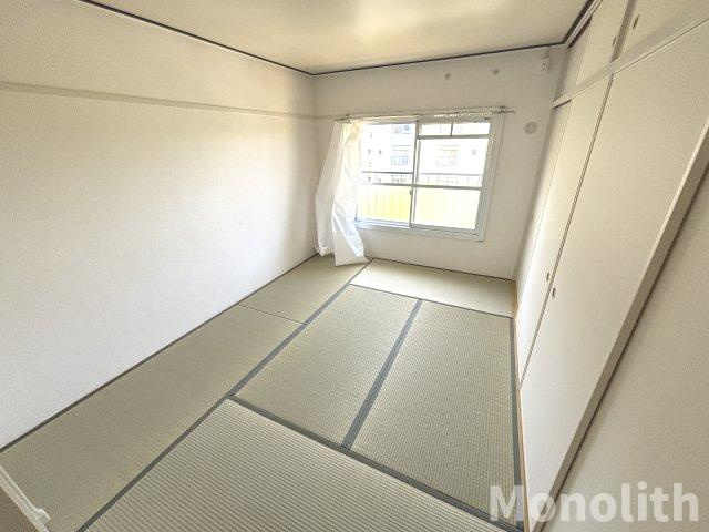 泉北茶山台２丁7番4号棟の和室