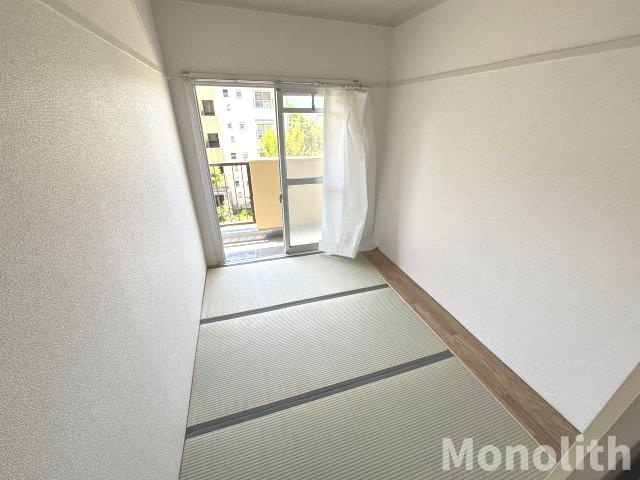 泉北茶山台２丁7番4号棟の和室