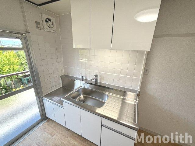 泉北茶山台２丁7番4号棟のキッチン