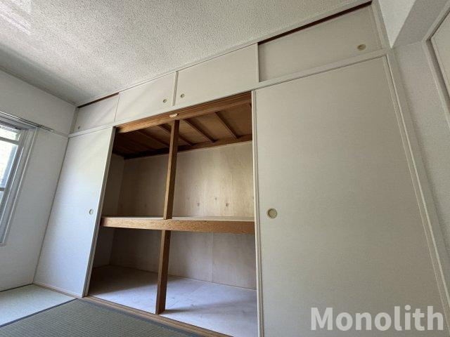 泉北茶山台２丁7番4号棟の収納