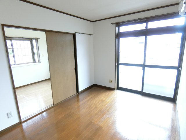 馬郡町4011-2貸家の洗面所