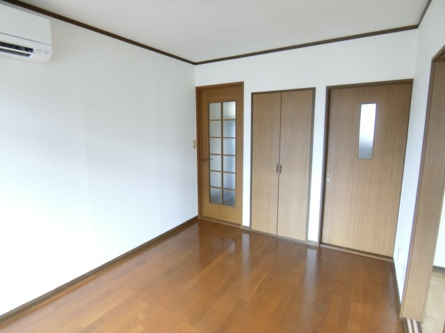 馬郡町4011-2貸家の浴室|日々の疲れを癒すお風呂付です