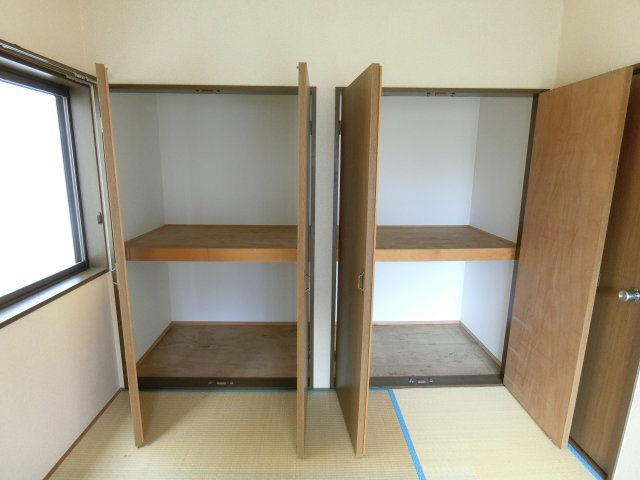 馬郡町4011-2貸家の内装