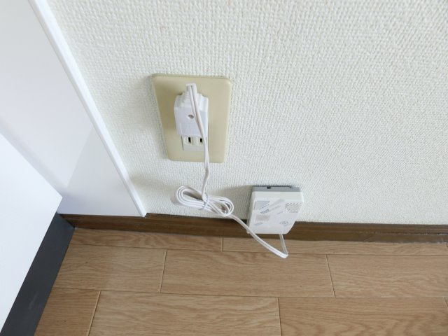 馬郡町4011-2貸家の和室|明るい和室です