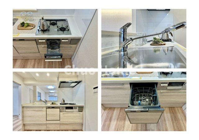 フジハイツのキッチン|【システムキッチン】ワイドで収納豊富な使い勝手の良いカウンターキッチンには、食洗器や伸縮タイプのキッチン水栓、三ツ口コンロ・魚焼きグリルなどの便利な設備が標準完備されています。