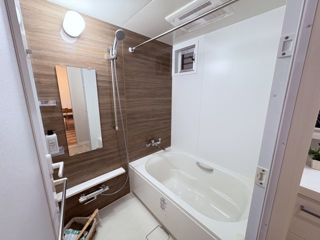 プレミアムコート浦添牧港の浴室