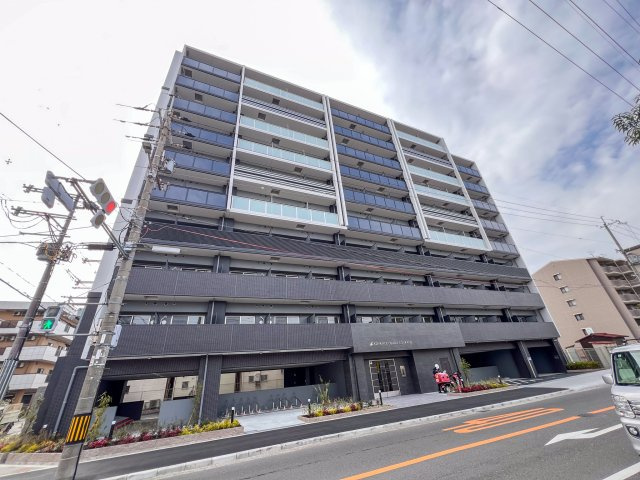 アドバンス大阪クラージュの外観