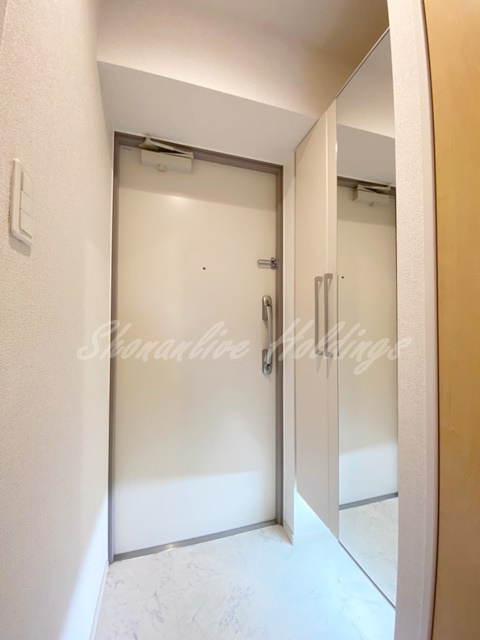 セレーノⅢの玄関|大型シューズボックス付き♪