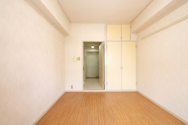 Ｔ・Ｈビルの居間・リビング