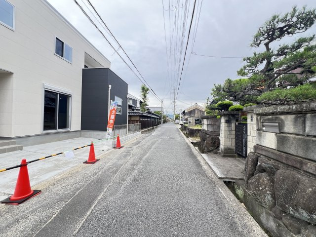 磯城郡田原本町藥王寺の前面道路含む現地写真