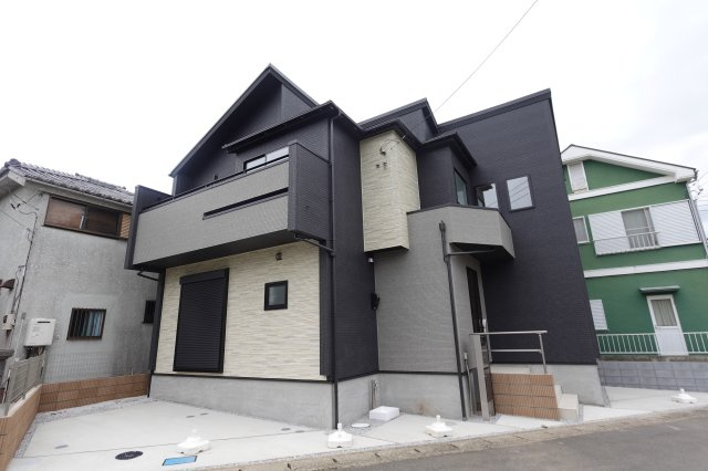 川越市鯨井　可変型3LDK+カースペース付き　新築戸建ての外観