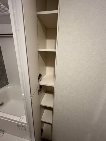 デッドスペースを収納にしてます！