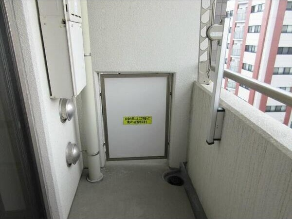 ASレジデンス上前津のバルコニー