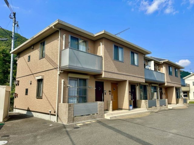 シャーメゾン晟