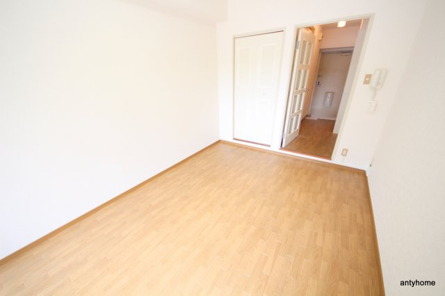 ノルデンハイム北　仲介手数料無料の寝室