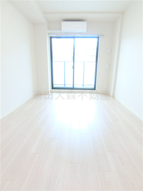 ルネサンスコート蒲田リバーテラス＠仲介手数料無料の居間・リビング