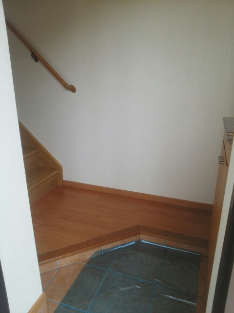 めぞんさくらの玄関|玄関